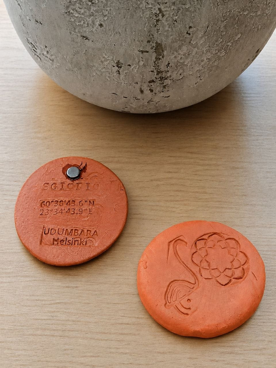 Ceramic Soka Gakkai logo magent