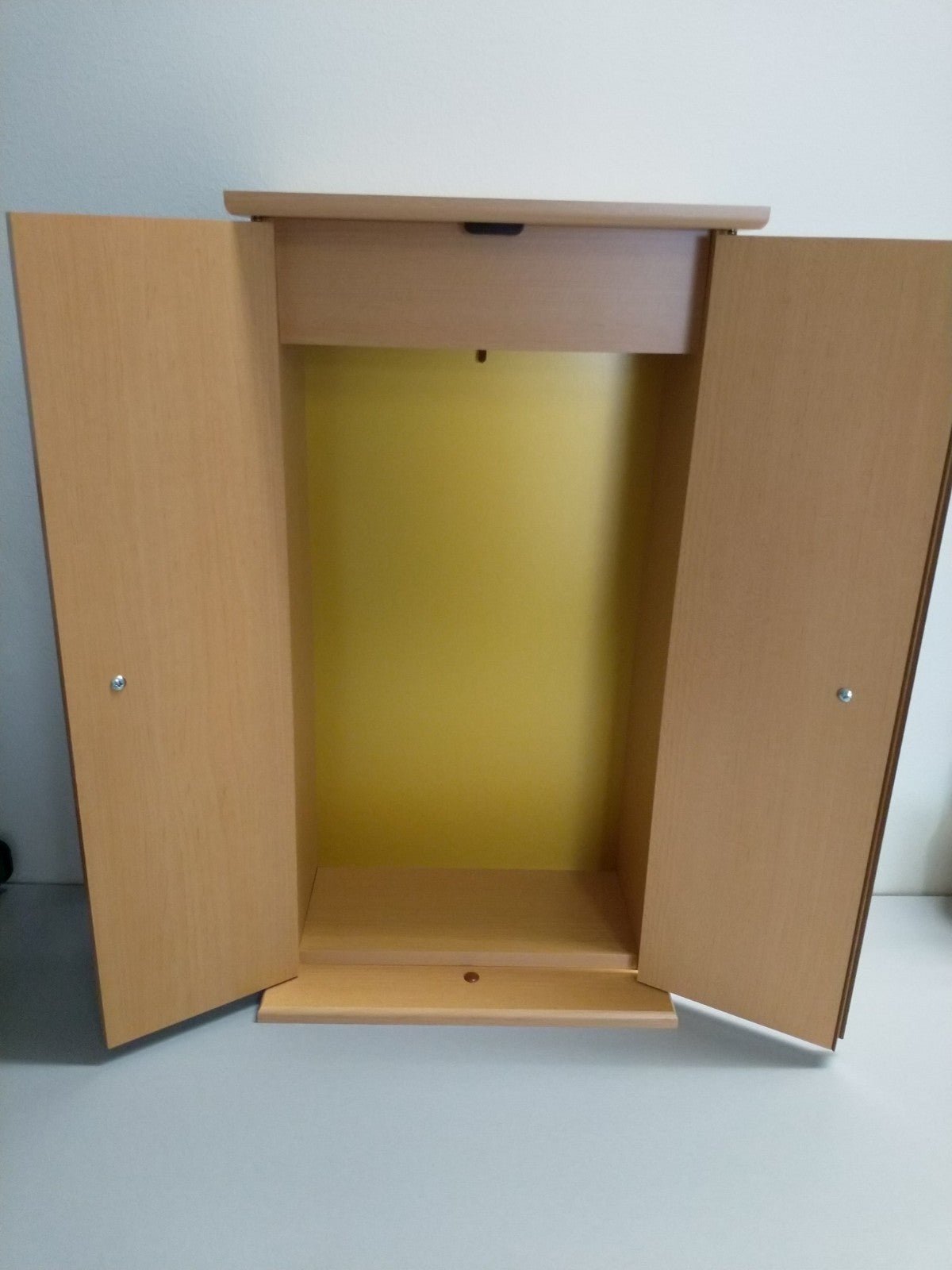 Butsudan, small, two colours - SGI Finland Shop